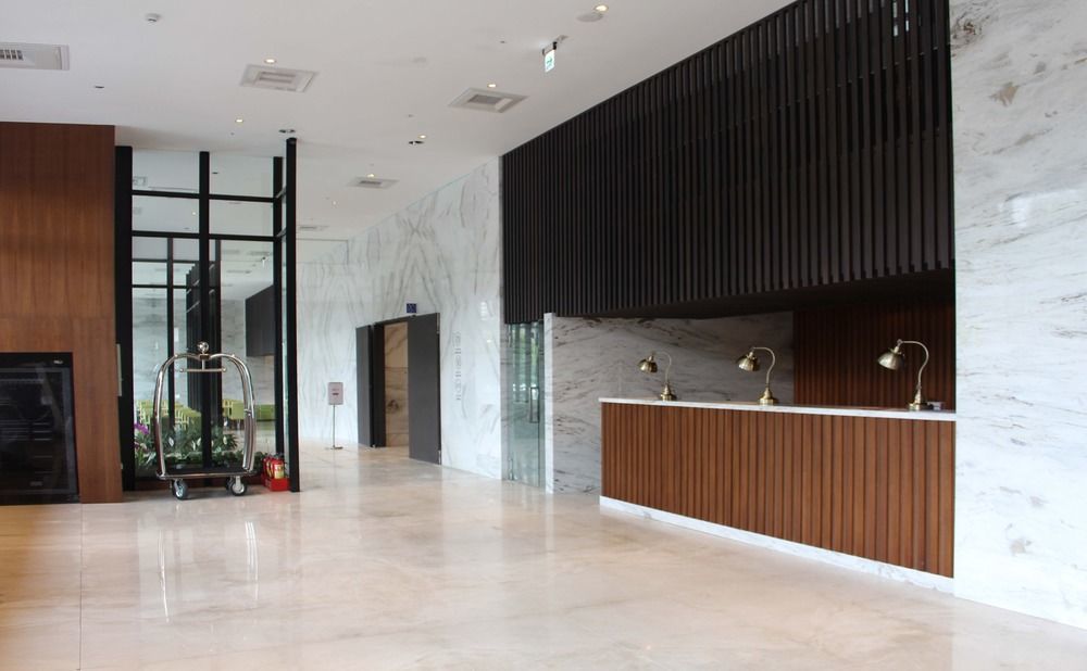 Aeris International Hotel Тайджун Екстериор снимка
